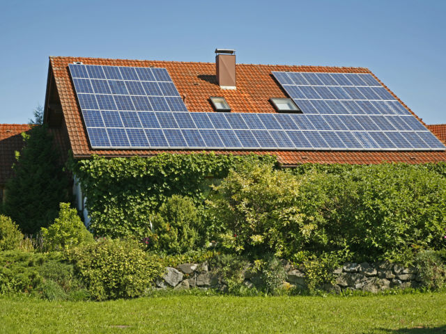 lower-energy-bills-solar-panels